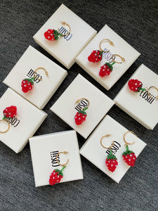 FRAGOLA Strawberry handmade beaded earrings