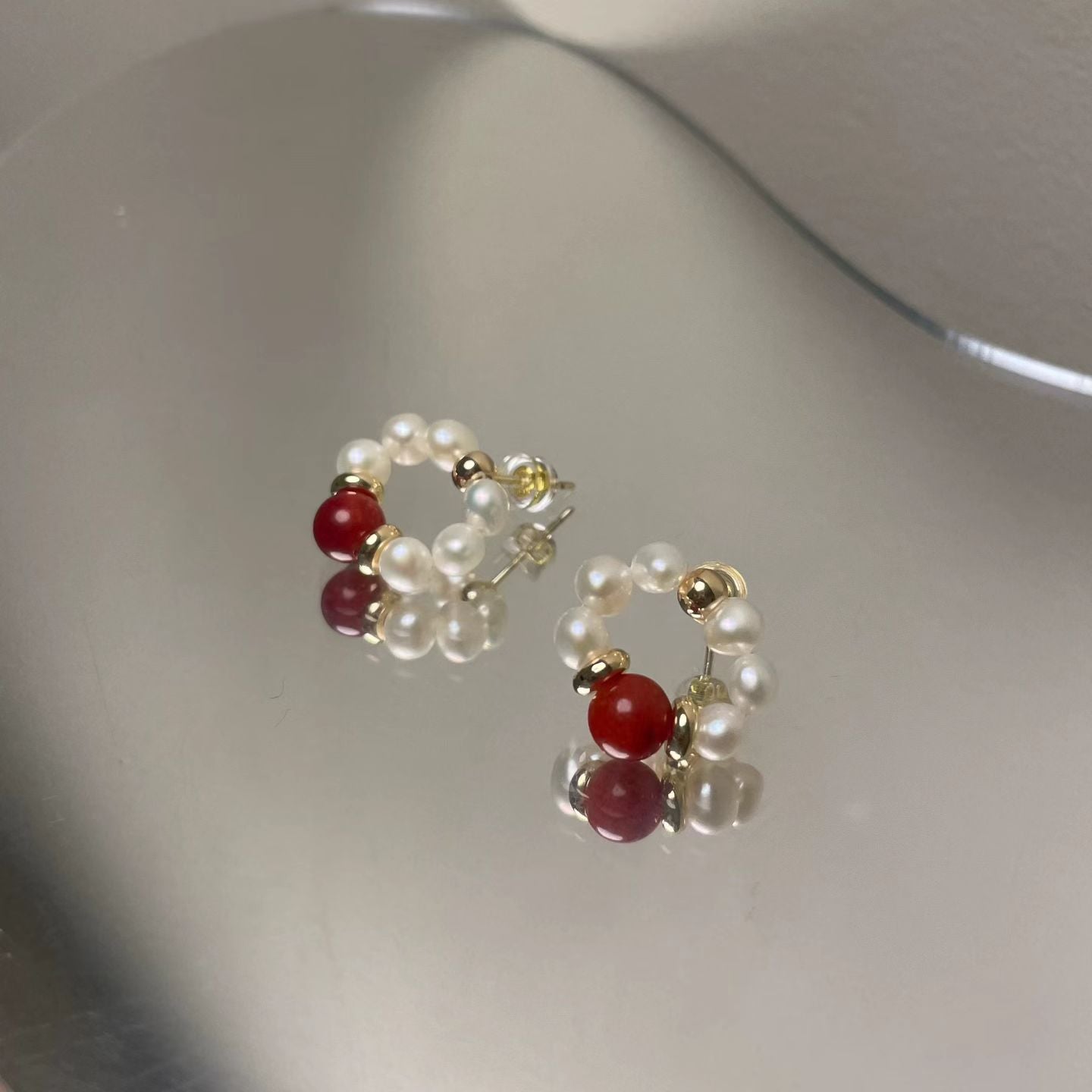 COSiii Orecchini con Perle Naturali e Agata Rossa | Eleganza Artigianale