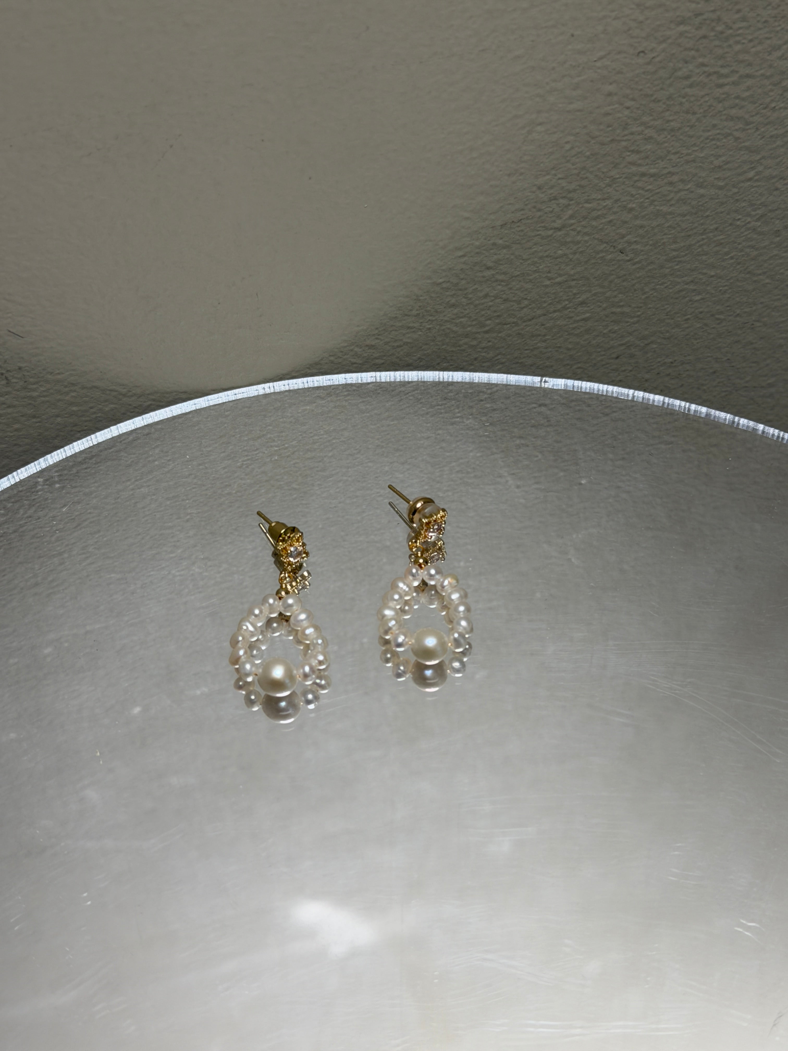 COSiii Orecchini Eleganti e Retrò con Perle Naturali e Zirconi