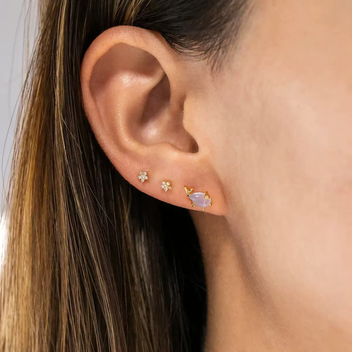 COSiii Orecchini a Forma di Granchio – Argento 925 Placcato Oro con Zirconi