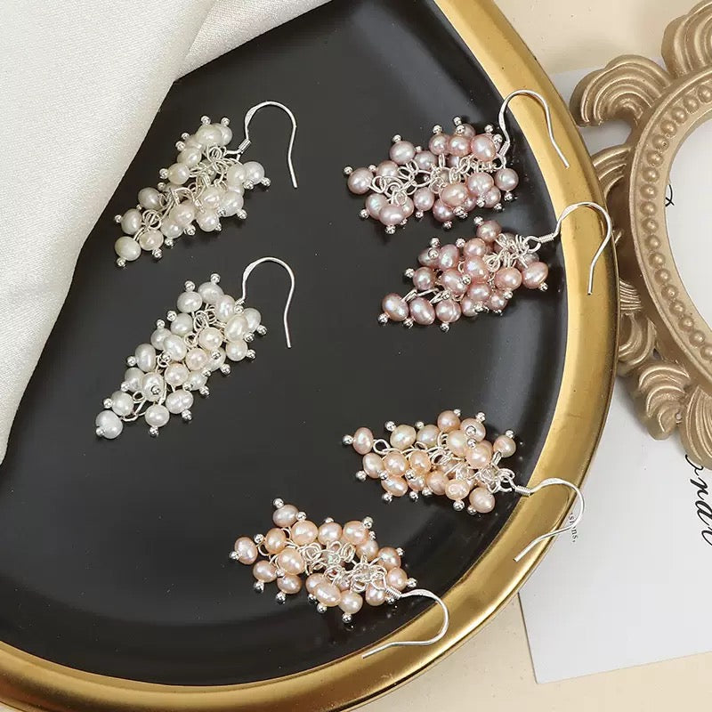 COSiii Orecchini Pendenti con Perle Naturali – Design Cascata, Gancio in Argento