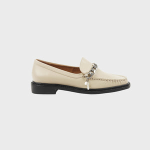 RIMA  Chain With Pearl Point Loafers WHITE