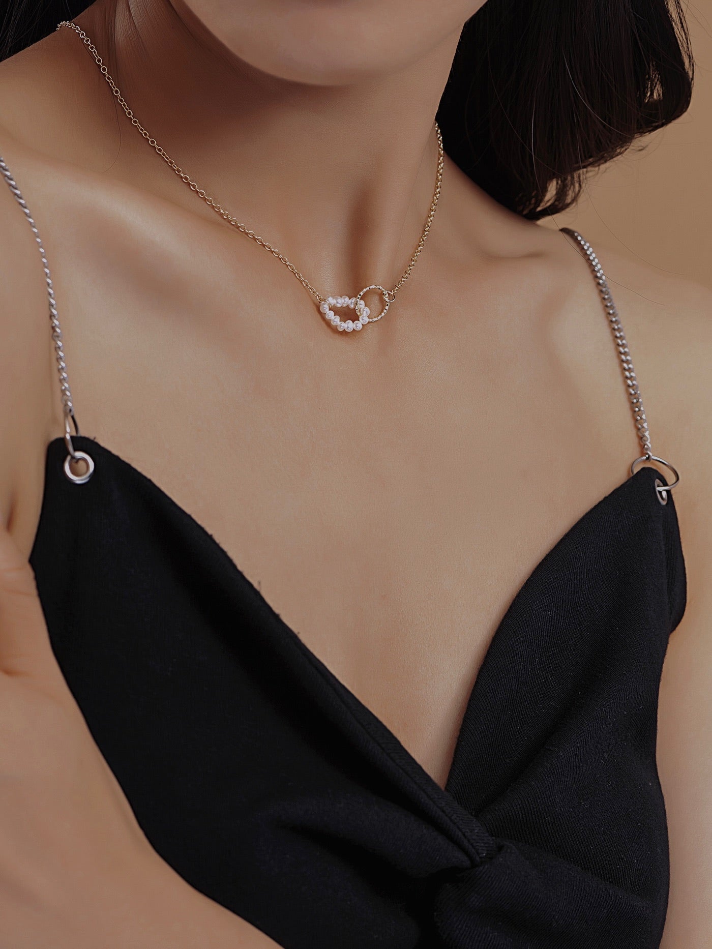 COSiii pearl clasp necklace