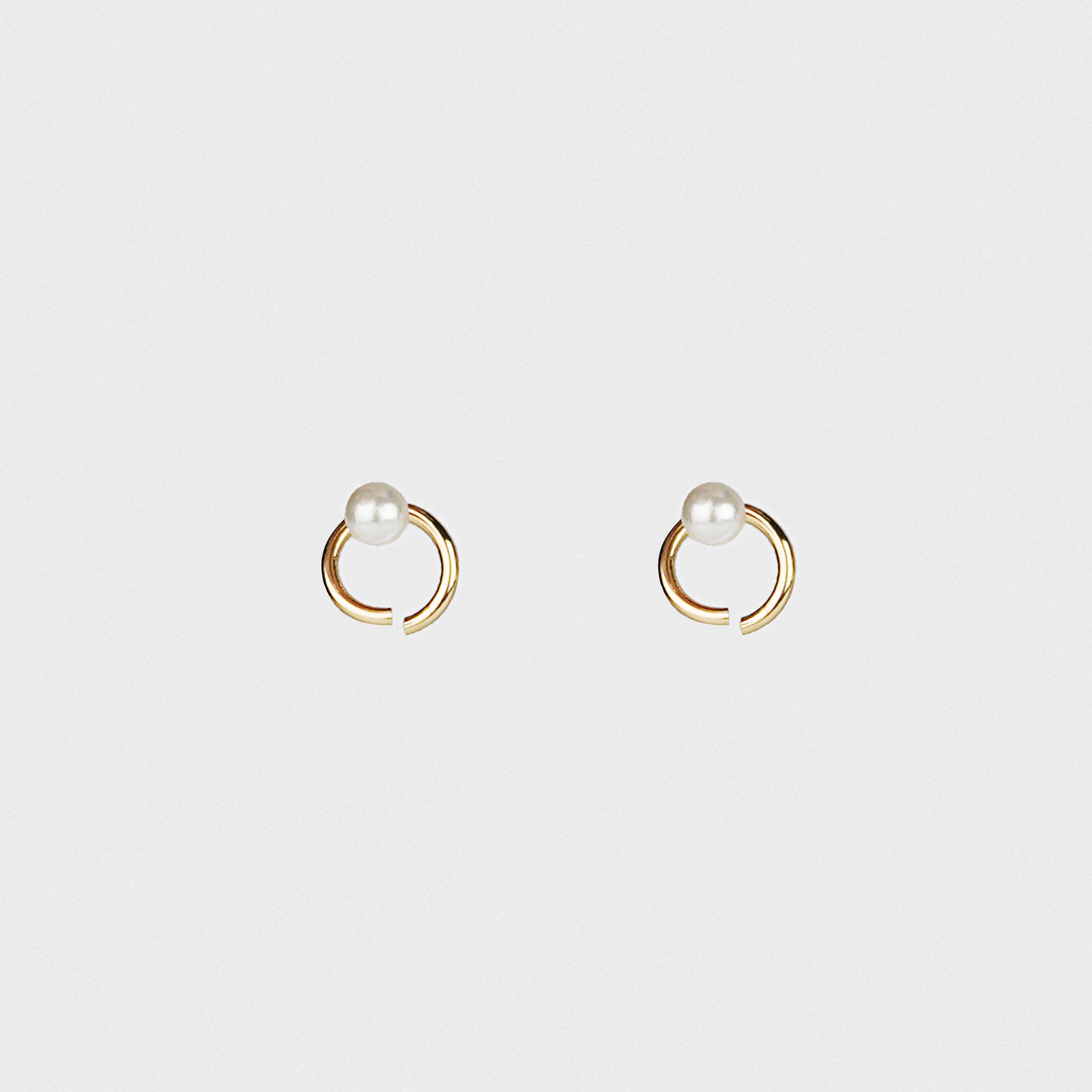 MUSHCIRCLE 14k Gold Round Line Earrings